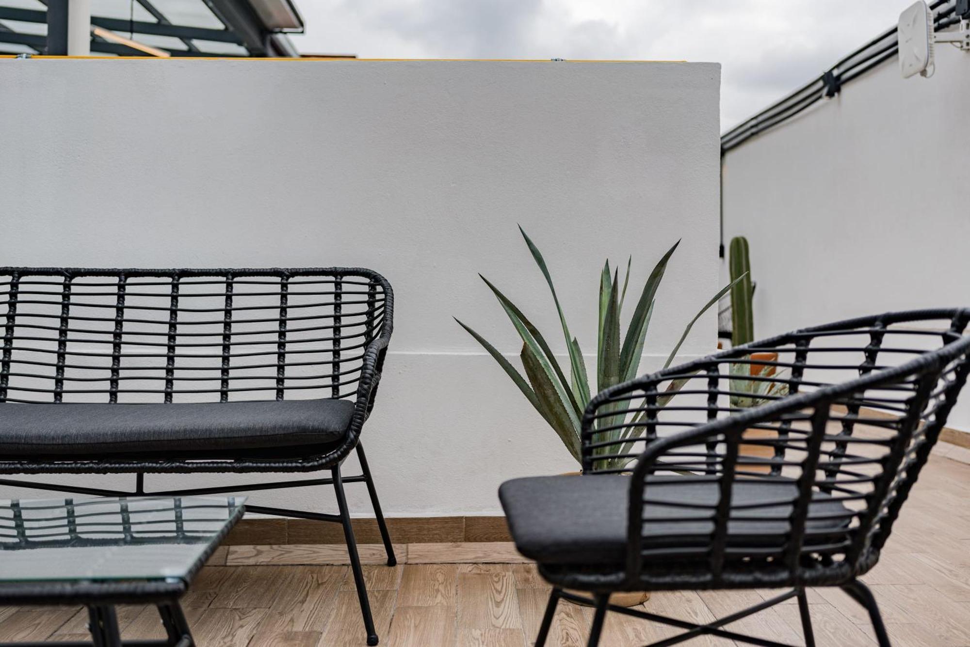 Mariano Escobedo Apartments By Vh Мехико Экстерьер фото